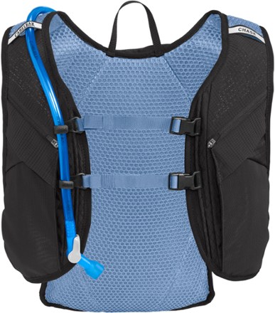 CamelBak Chase Adventure 8 Hydration Vest - Women's 3