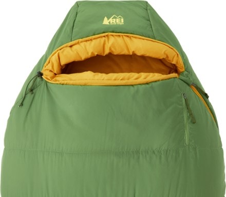 REI Co-op Trailmade 20 Sleeping Bag Hood detail (Ryegrass Green)