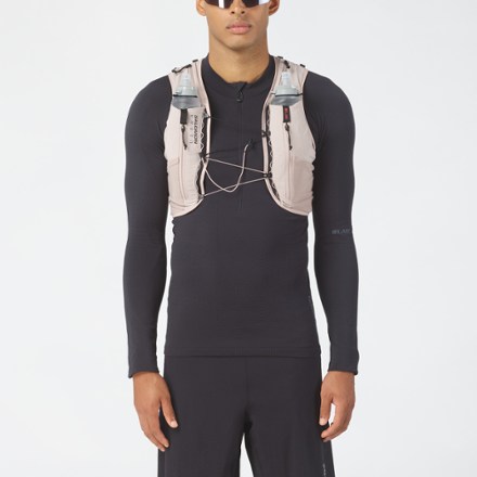 Salomon S/Lab Ultra 12 Hydration Vest 1
