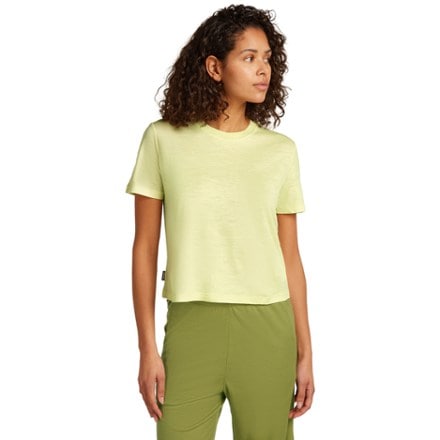 Icebreaker Merino 150 Tech Lite III Crop T-Shirt - Women's 1