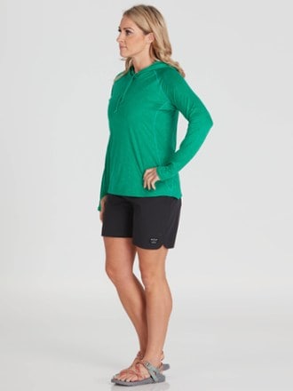 NRS H2Core Silkweight Long-Sleeve Hoodie - Women's 3