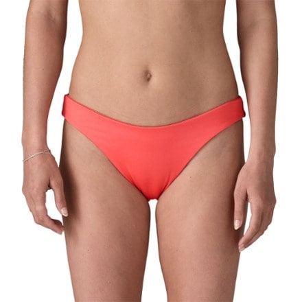 On Body Image of color Coral