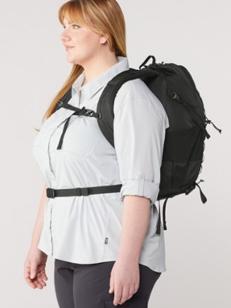 REI Co-op Trail 25 Pack 3