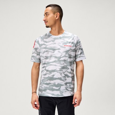 Endura Mountain Camo LTD Printed Bike T-Shirt - Men's 1