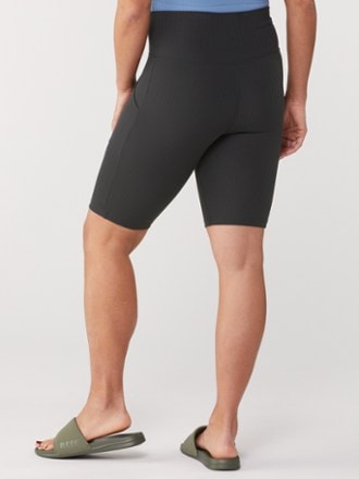 REI Co-op Active Pursuits Ribbed Short Tights - Women's 4