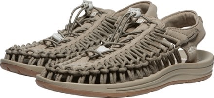 KEEN UNEEK Sandals - Men's 4