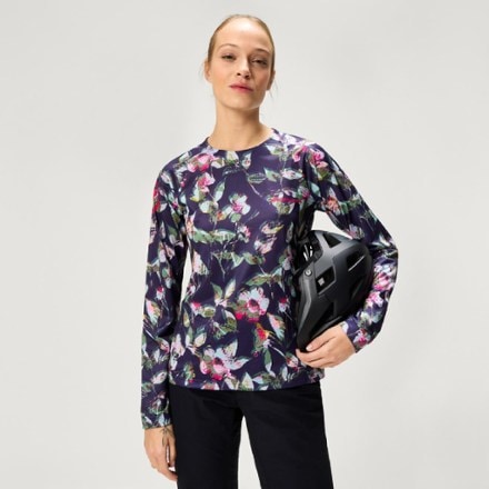 Endura Floral LTD Printed Long-Sleeve Bike Jersey - Women's 1