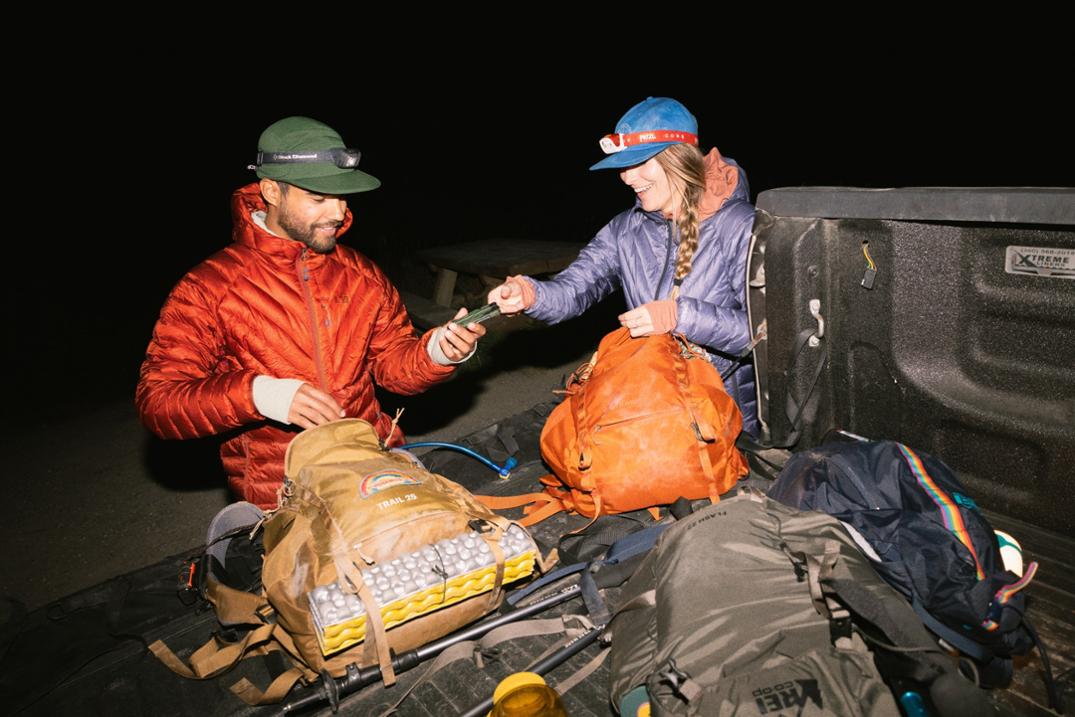 Location Image for Magma 850 Down Hoodie - Men's