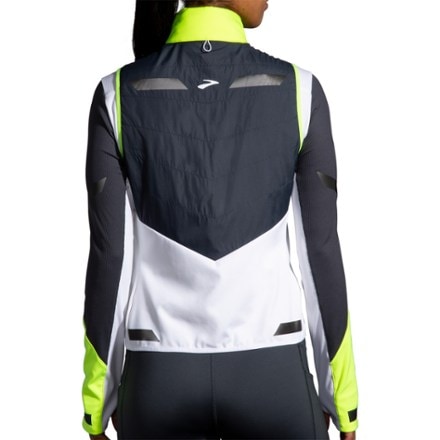 Brooks Run Visible Insulated Vest - Women's 2