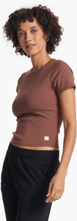 Vuori Pose Fitted T-Shirt - Women's 4