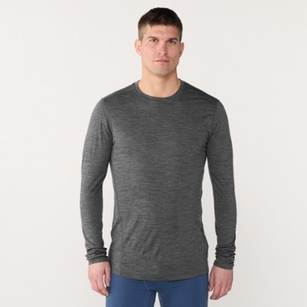 Smartwool Classic All-Season Merino Long-Sleeve Base Layer Top - Men's 1