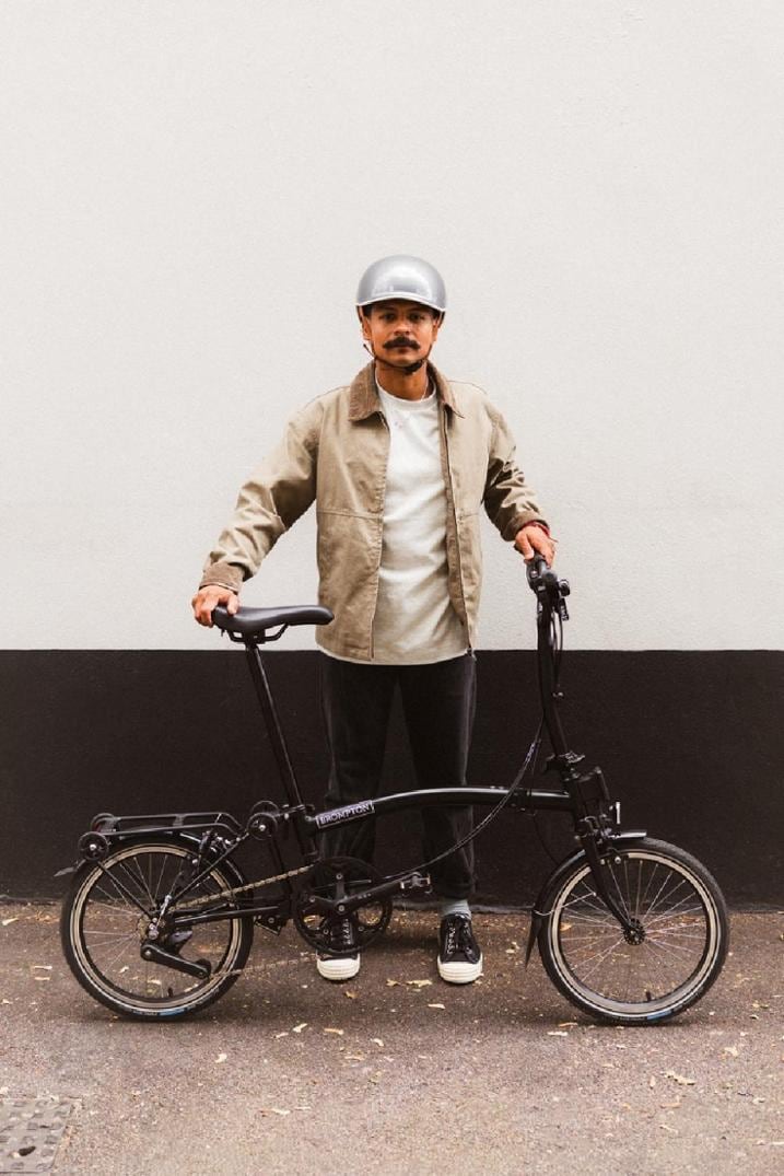 Location Image for C Line 4-Speed Mid Handlebar Bike with Rack