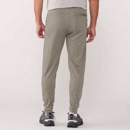 Vuori Ponto Performance Jogger Pants - Men's 2