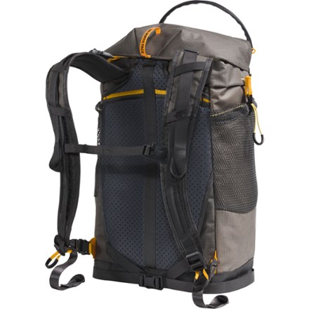 The North Face U-Camp Daypack - 20 L 1