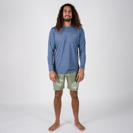 VISSLA Icons 17.5" Board Shorts - Men's 2