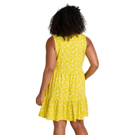 On Body Image of color Sulphur Half Daisy Print