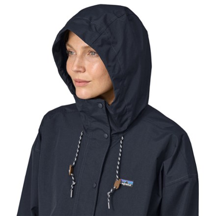 Patagonia Outdoor Everyday Rain Jacket - Women's 4