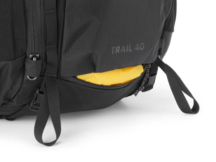 REI Co-op Trail 40 Pack - Women's 10