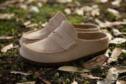 Location Image of color Taupe Suede