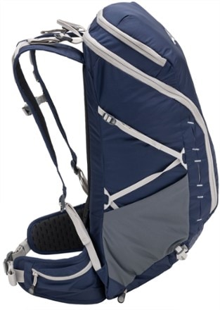 ALPS Mountaineering Canyon 30 Pack 4