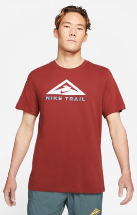 nike trail running shirt