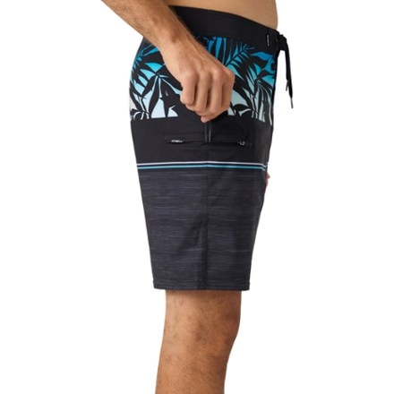 O'Neill Hyperfreak Heat Block 19" Board Shorts - Men's 5