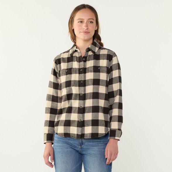 Model info: Height: 5' 10" | Chest: 34" | Waist: 28" | Wearing size: S