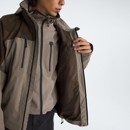 The North Face EG Devils Thumb GORE-TEX Rain Jacket - Men's 7