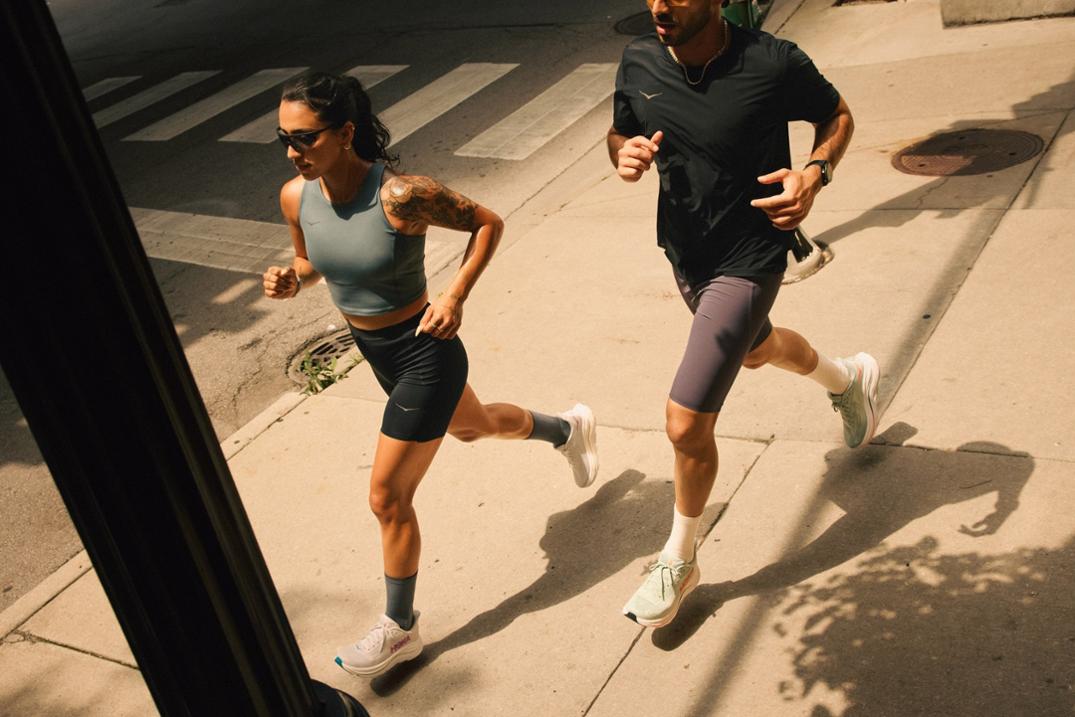 Location Image for Clifton 10 Road-Running Shoes - Women's