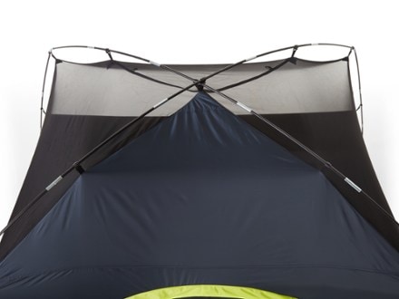 Coleman Skydome Darkroom 6-Person Tent Pole structure