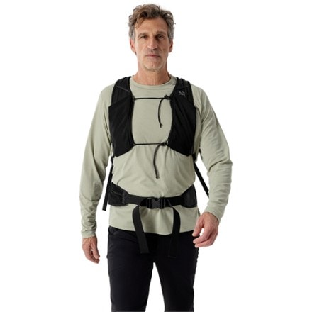Arc'teryx Aerios 35 Pack 8