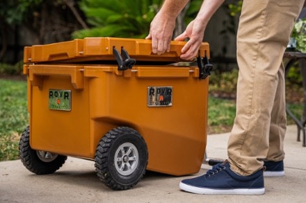 RovR Products RollR 60 Wheeled Cooler 8