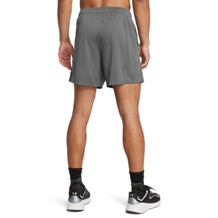 Under Armour Tech Mesh 6" Shorts - Men's 2