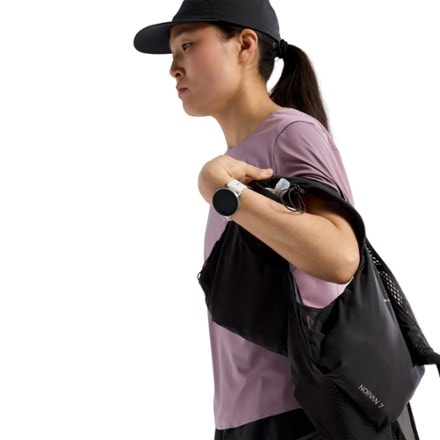 Arc'teryx Norvan Crew Shirt - Women's 5