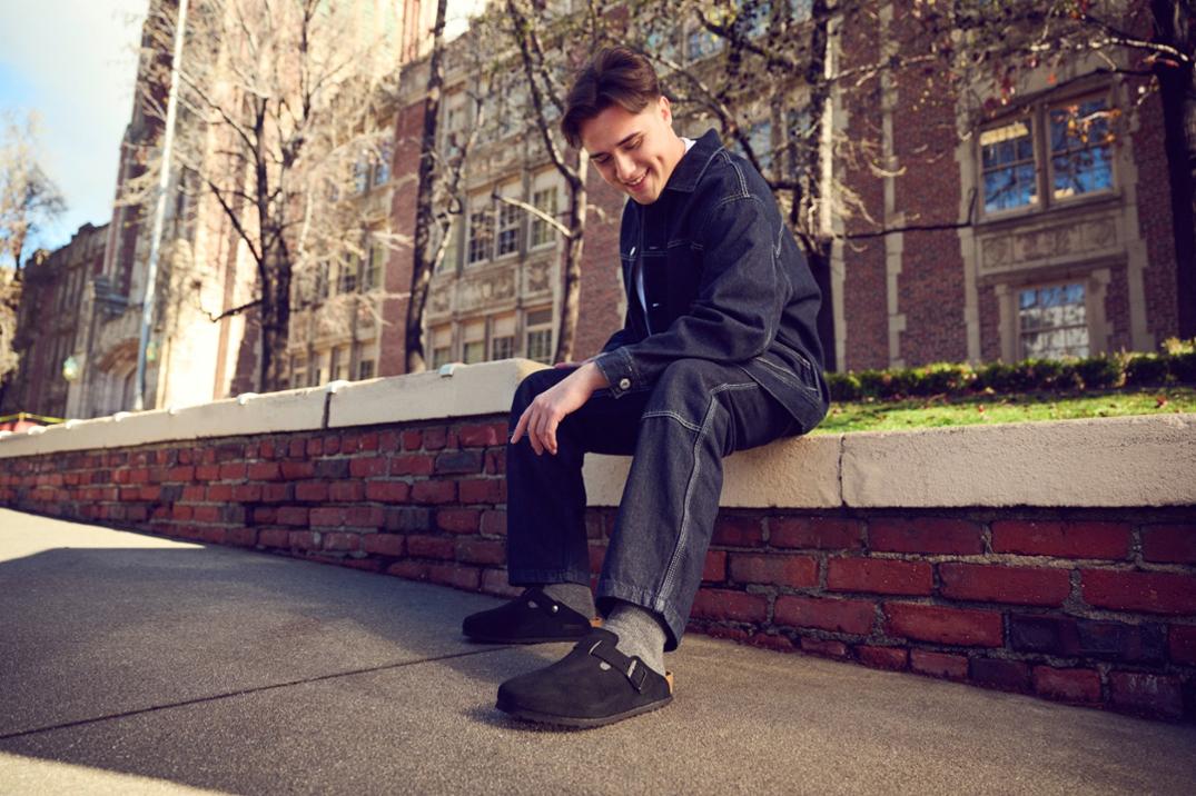 Location Image for Boston Soft Footbed Clogs - Men's