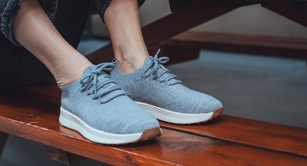 Location Image of color Ultimate Grey
