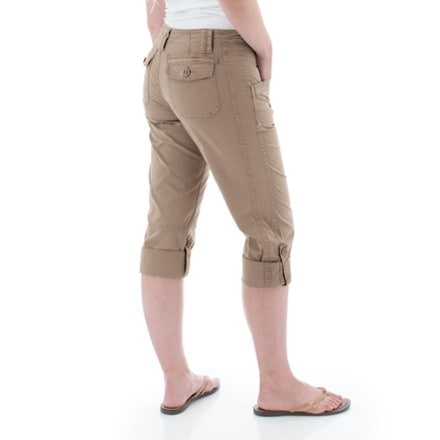 Aventura Arden V2 Capri Pants - Women's 2