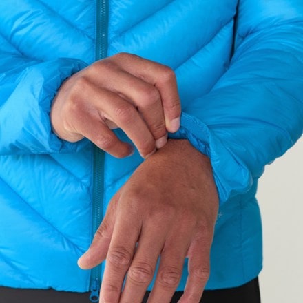 Mammut Taiss IN Hooded Down Jacket - Men's 7