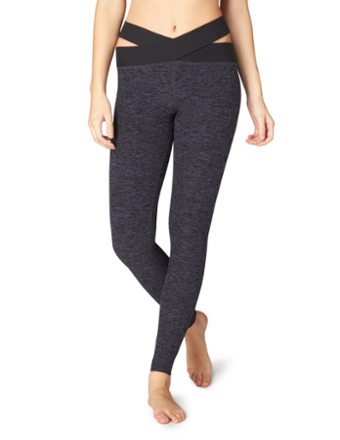 yoga pants with zipper pockets