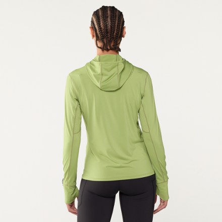 Janji Sunchaser 50 Hooded Long-Sleeve Shirt - Women's 2