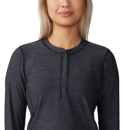 Mountain Hardwear Chill Action Long-Sleeve Crew - Women's 3