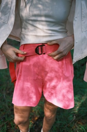 SENIQ Trailmix Cargo Shorts - Women's 7