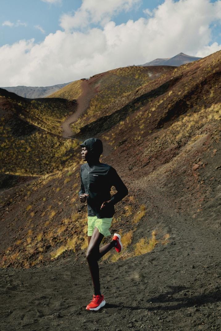 Location Image for Ultra Glide 4 Trail-Running Shoes - Men's