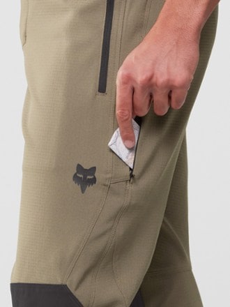 Fox Defend Bike Pants - Men's 4