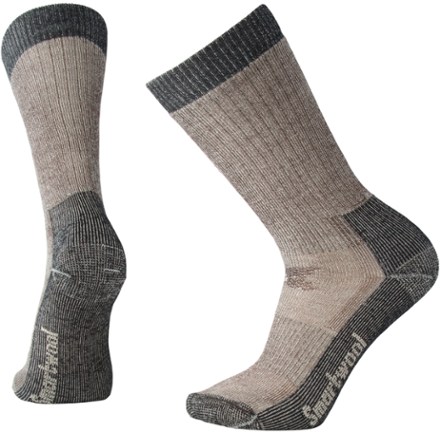 mens brown athletic socks