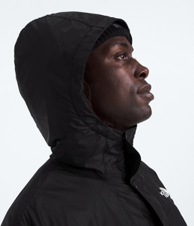 The North Face Mountain Wind Jacket - Men's 6