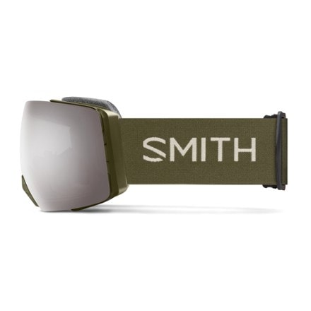 Smith I/O MAG XL ChromaPop Snow Goggles with gogglesoc 1