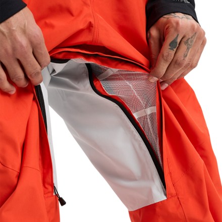 Burton Reserve GTX 2L Bib Pants - Men's 6