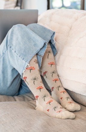 Sockwell Field Flower Compression Socks - Women's 1