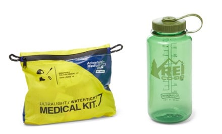 Adventure Medical Kits Ultralight/Watertight .7 Medical Kit 5